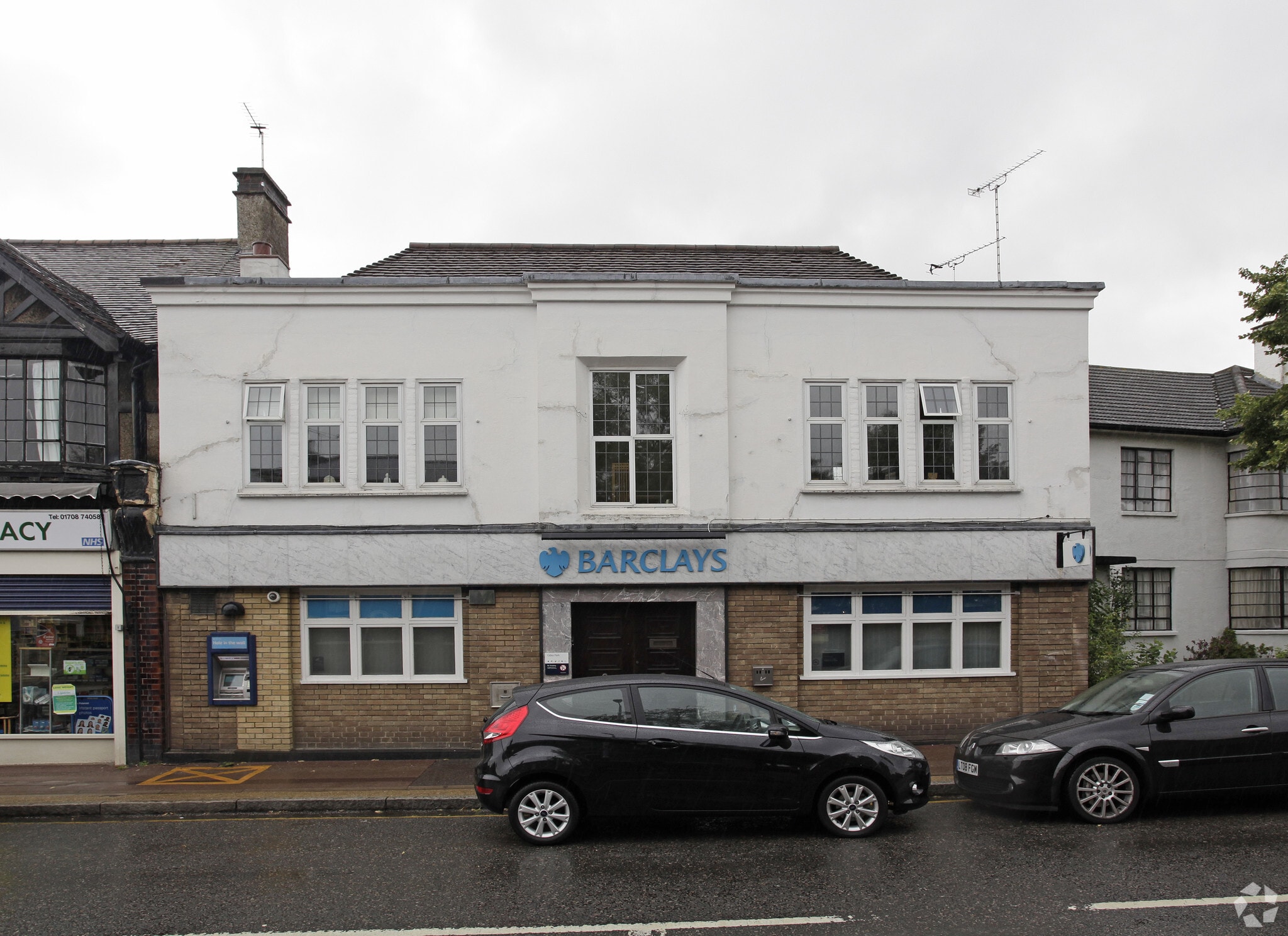 7-9 Balgores Ln, Romford for sale Primary Photo- Image 1 of 1