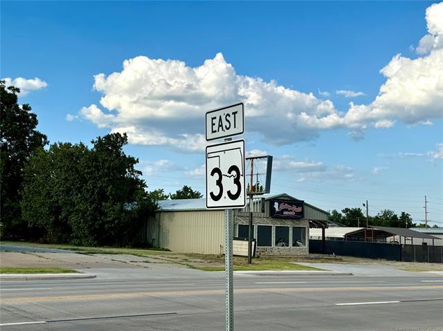 1122 E Main St, Cushing, OK for sale - Building Photo - Image 2 of 5