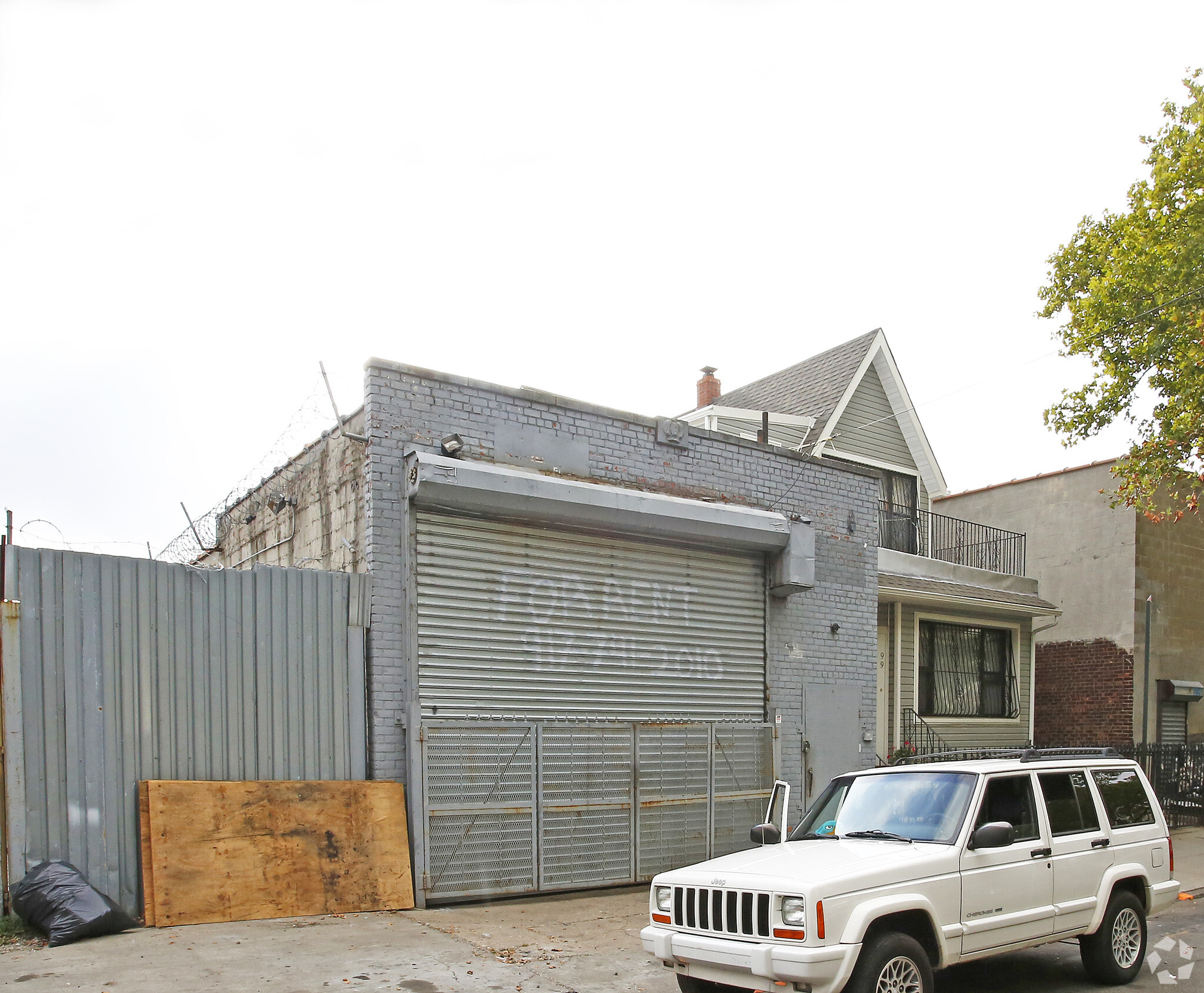 95 Powell St, Brooklyn, NY for lease Primary Photo- Image 1 of 6