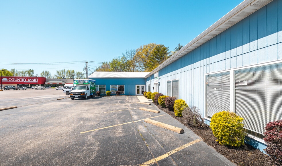 329 N Jefferson St, Saint James, MO for sale - Primary Photo - Image 1 of 28