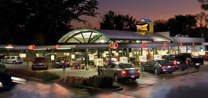 3270 N Pontiac Trl, Commerce Township, MI for sale Primary Photo- Image 1 of 1