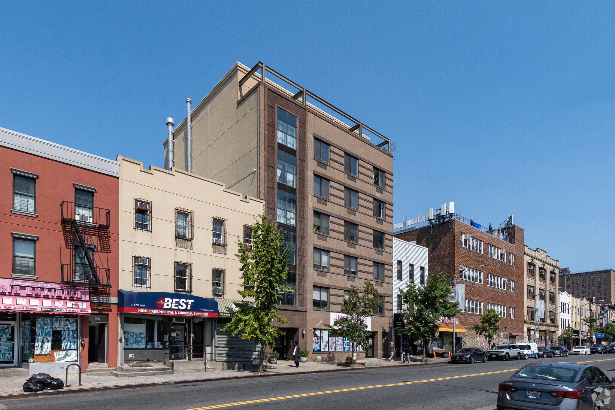 721 Flushing Ave, Brooklyn, NY for sale Primary Photo- Image 1 of 1