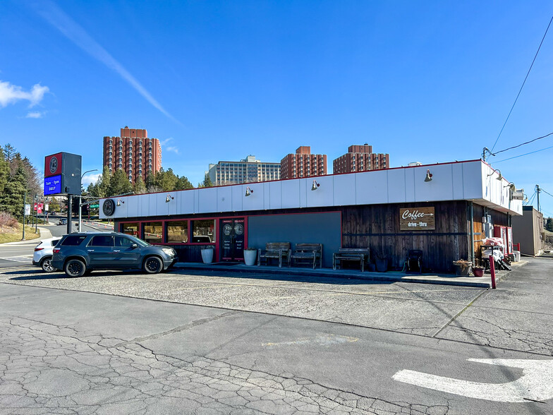 1005 E Main St, Pullman, WA for sale - Primary Photo - Image 1 of 16