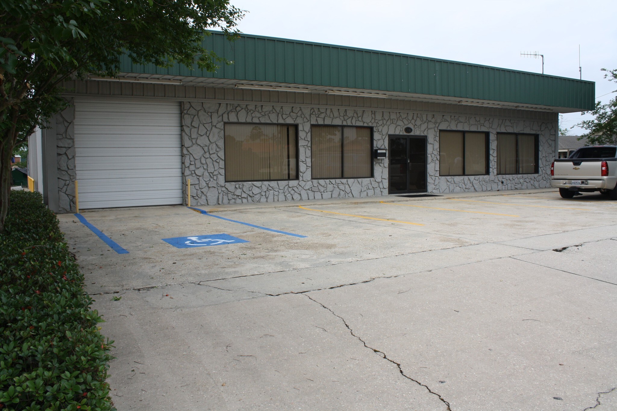 1165 Robert Blvd, Slidell, LA for sale Primary Photo- Image 1 of 1