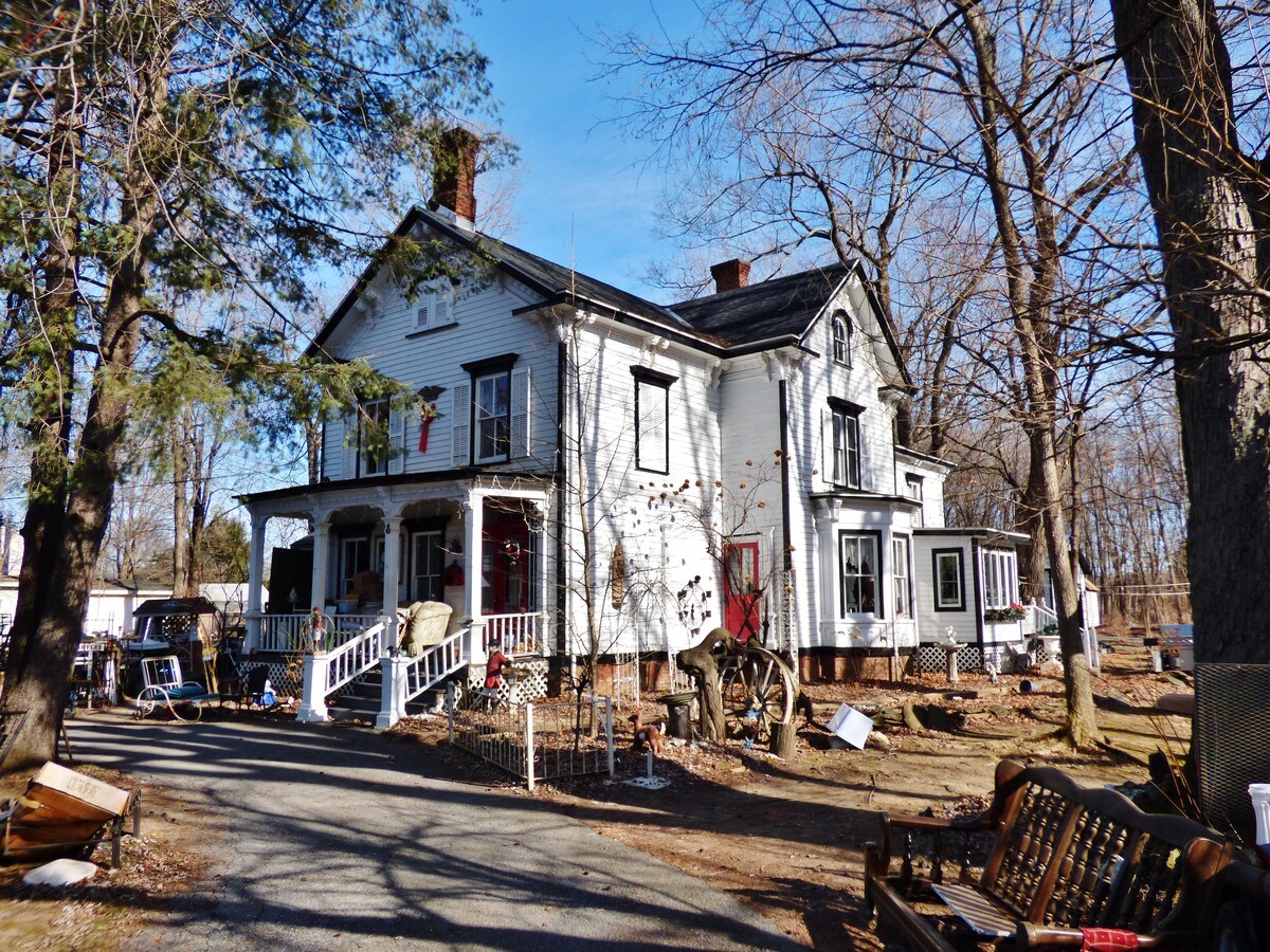 7314 S Broadway, Red Hook, NY 12571