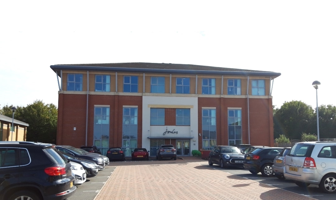 16 The Point, Market Harborough for sale Primary Photo- Image 1 of 1