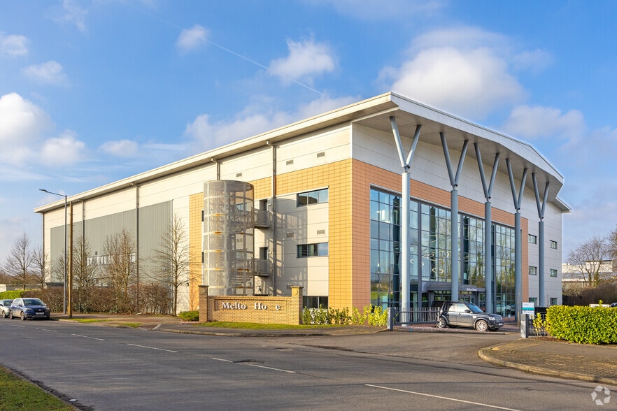Wyke Way, North Ferriby for lease - Building Photo - Image 1 of 8
