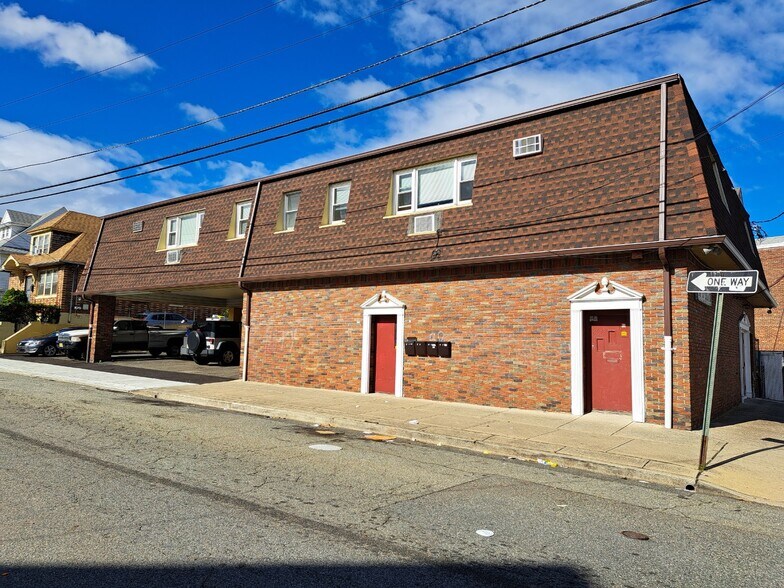 4143 Paterson Ave, Paterson, NJ 07522