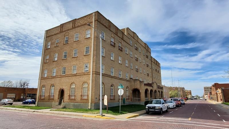 120 S Russell St, Pampa, TX for sale Primary Photo- Image 1 of 1