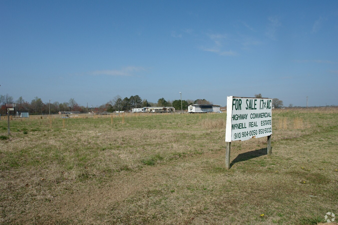 714 Us401, Raeford, NC 28376