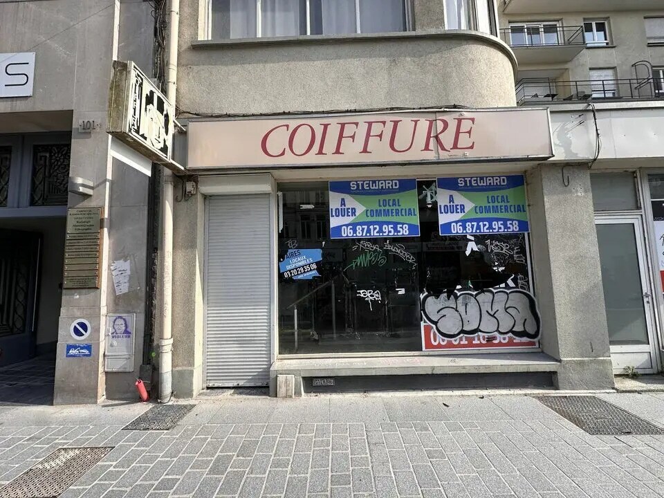 Retail in Lille for lease Building Photo- Image 1 of 10