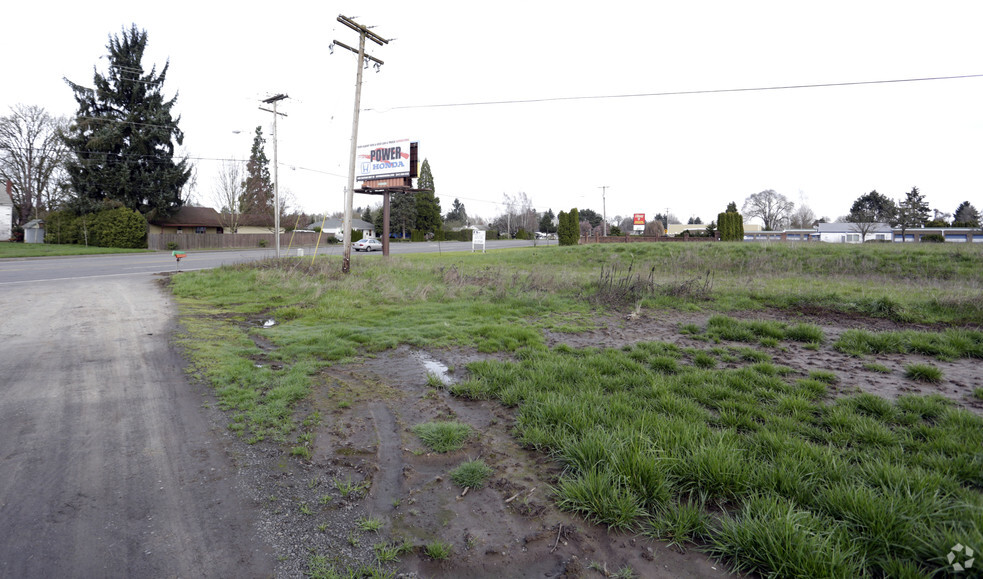 3615 S Pacific Blvd, Albany, OR for sale - Building Photo - Image 3 of 3