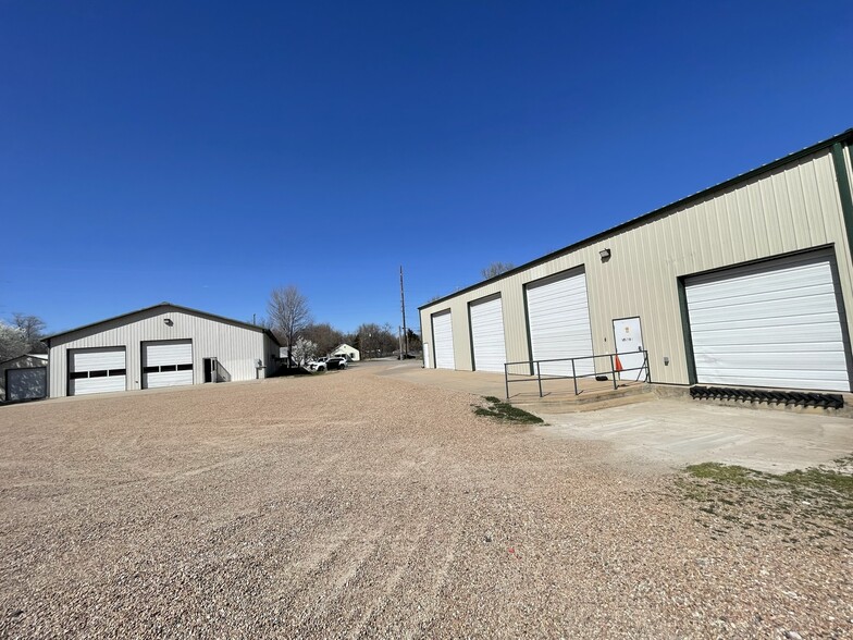 325 W 6th Ave, El Dorado, KS for sale - Building Photo - Image 1 of 1