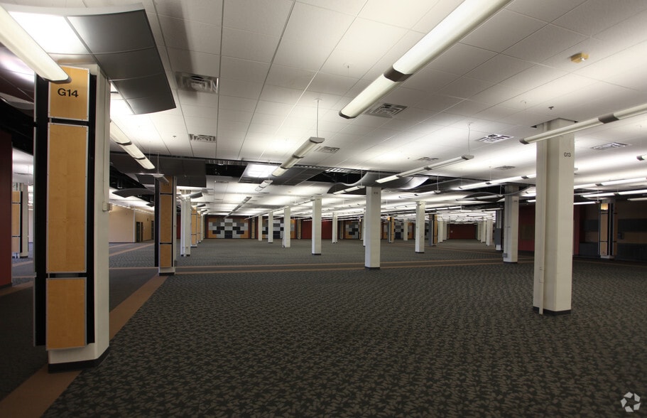 815 14th St SW, Loveland, CO for lease - Interior Photo - Image 3 of 5