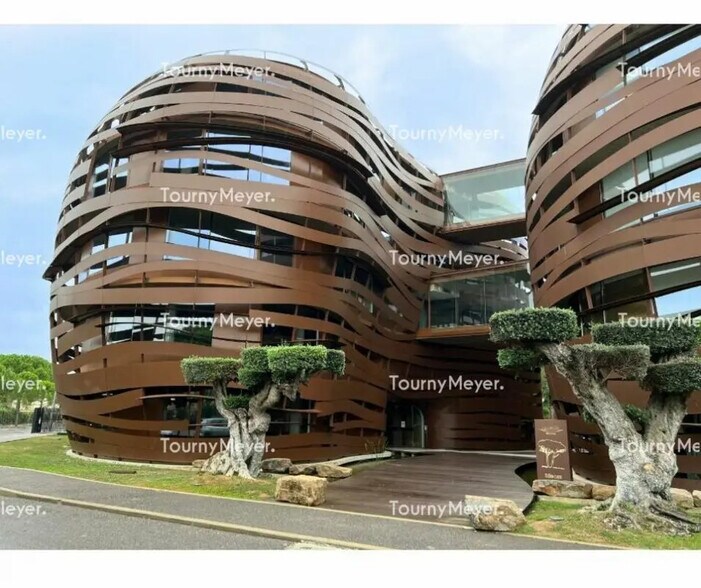 Office in Montpellier for sale - Building Photo - Image 3 of 12