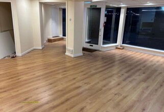 59-60 Fore St, Ivybridge for lease Interior Photo- Image 2 of 3