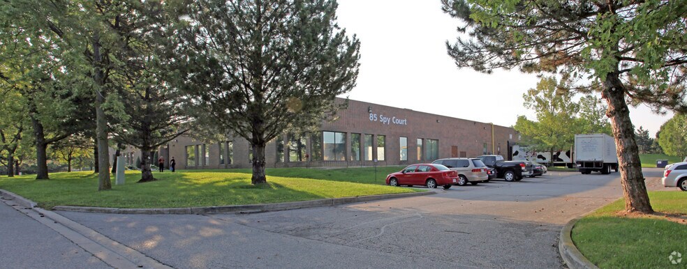 85 Spy Ct, Markham, ON for sale - Primary Photo - Image 1 of 1