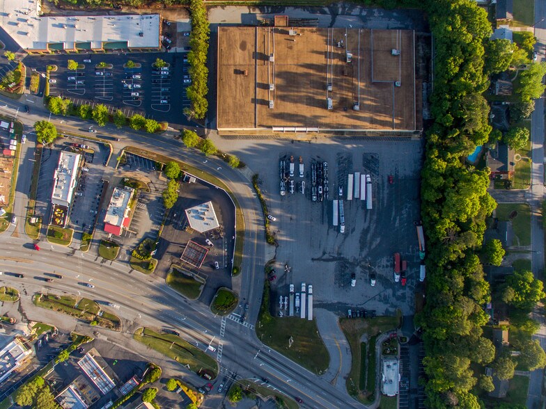 2500 Airport Trwy, Columbus, GA for sale - Other - Image 1 of 1