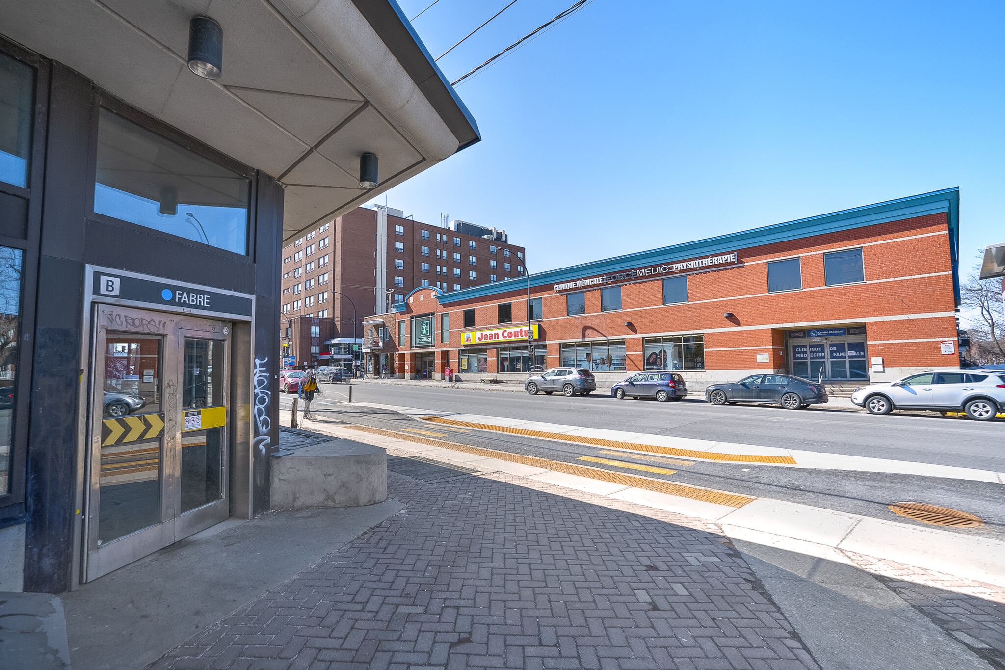 1461 Rue Jean-Talon E, Montréal, QC for lease Building Photo- Image 1 of 10