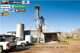 6703 Old Mill Creek Rd, Brenham, TX for sale - Primary Photo - Image 1 of 1