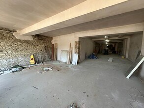 19 High St, Chipping Norton for lease Interior Photo- Image 2 of 4