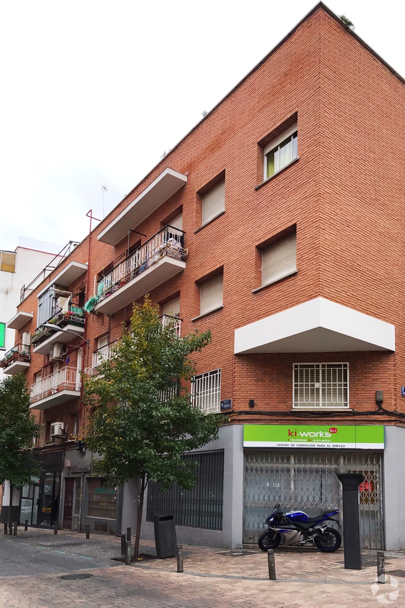 Multifamily in Madrid, Madrid for sale Building Photo- Image 1 of 4