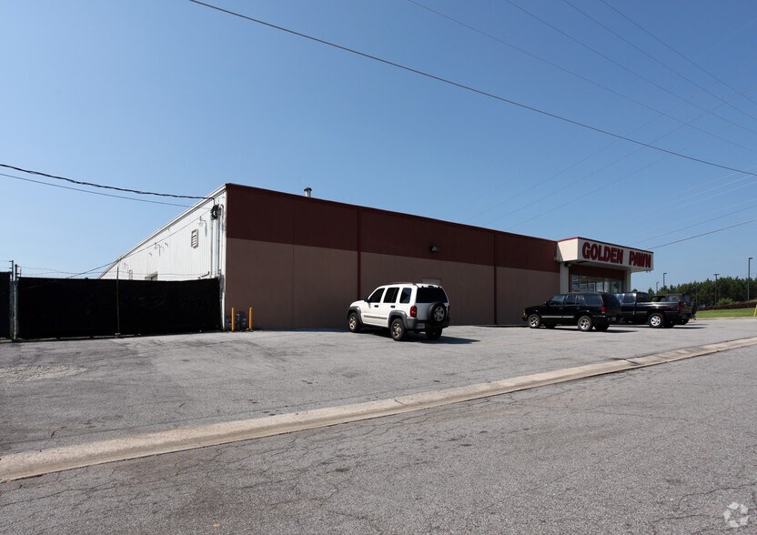2215 Pelham Pky, Pelham, AL for lease - Building Photo - Image 2 of 3