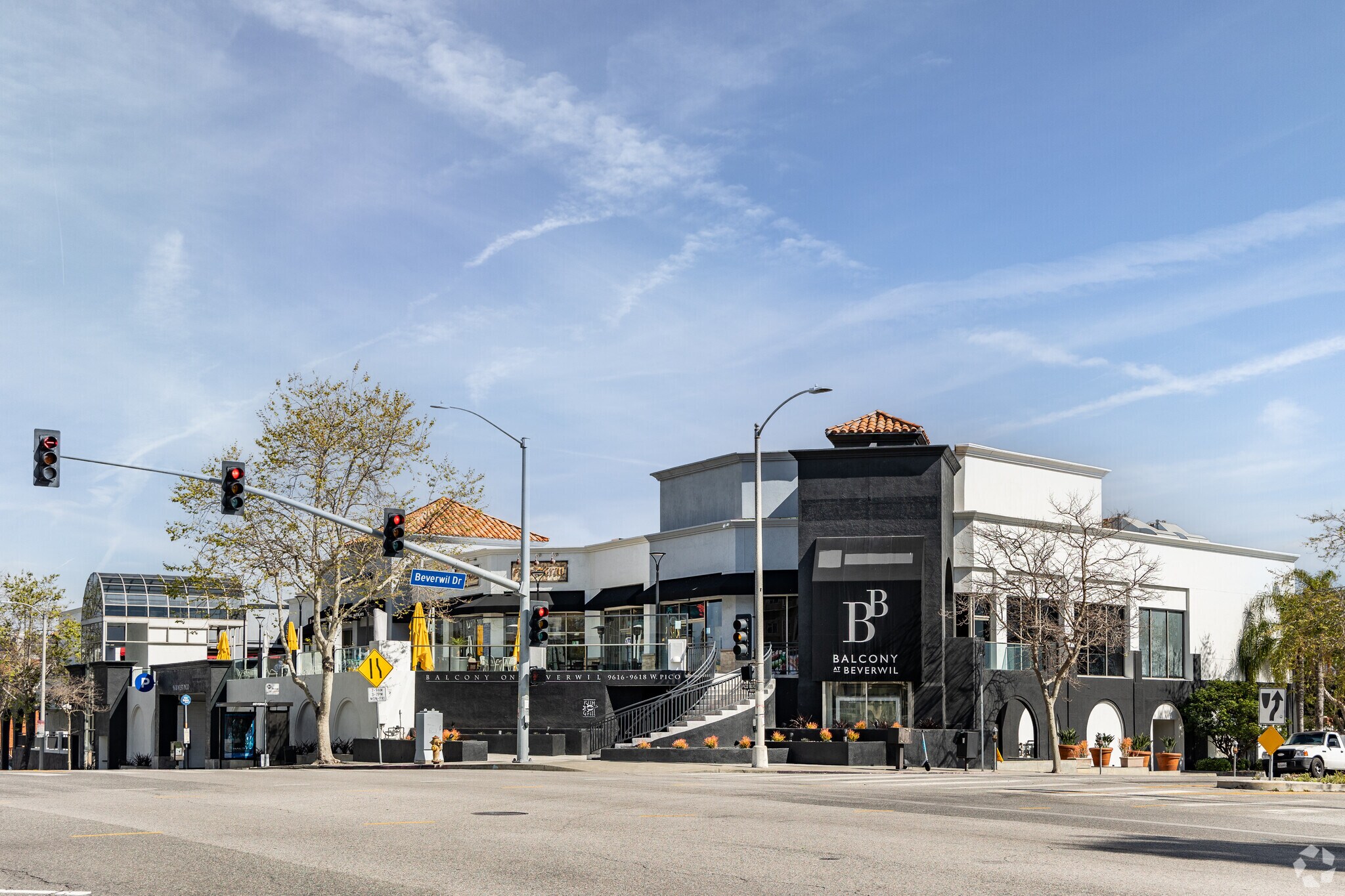 9616-9618 W Pico Blvd, Los Angeles, CA for lease Primary Photo- Image 1 of 8