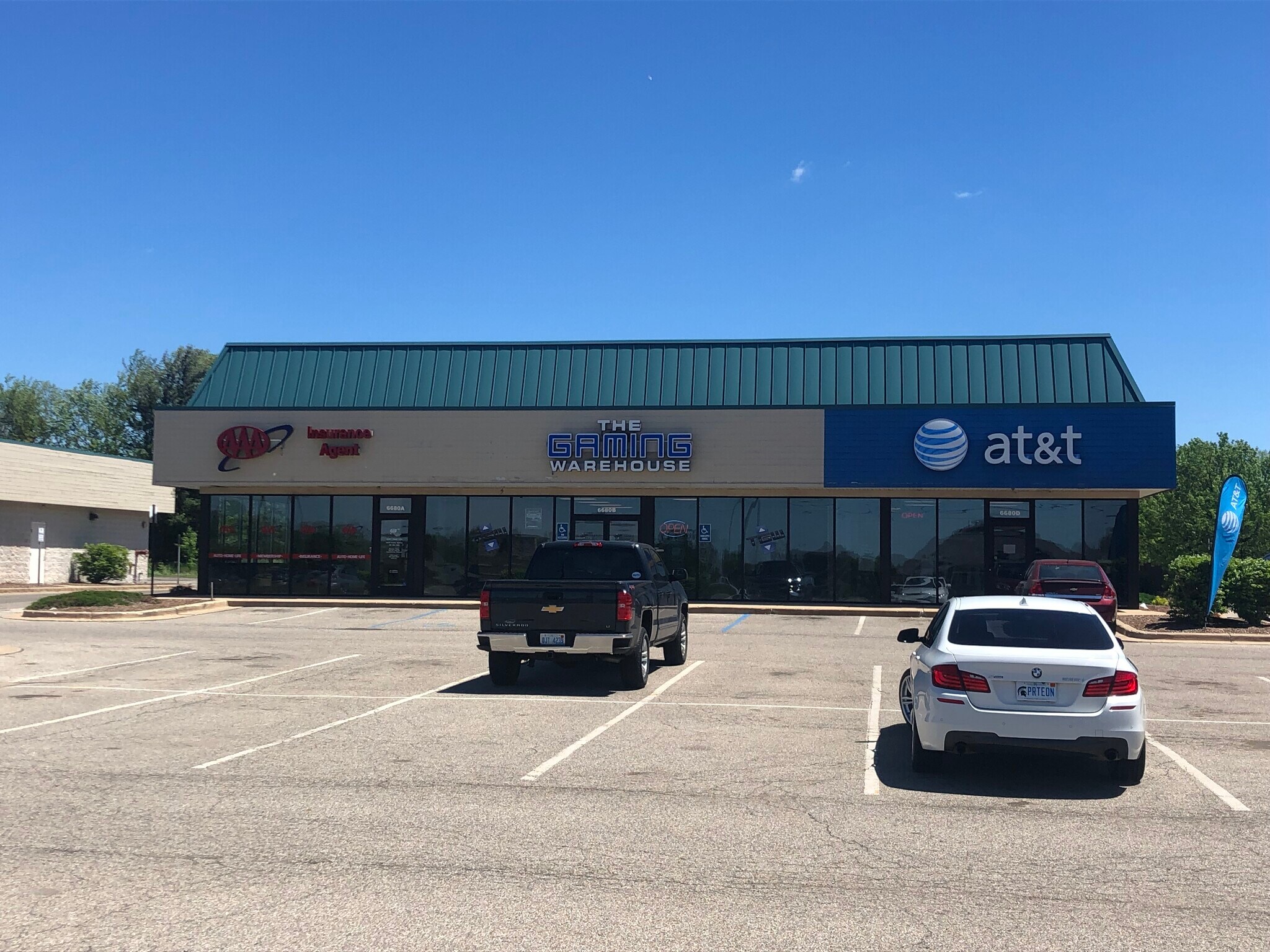 6680 Kalamazoo Ave, Grand Rapids, MI for sale Building Photo- Image 1 of 1