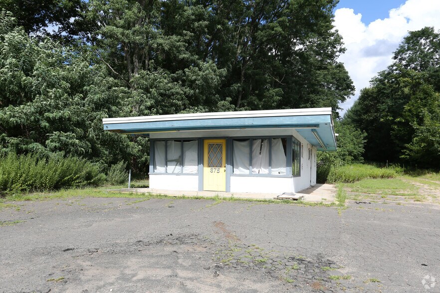 375 Enfield St, Enfield, CT for sale - Primary Photo - Image 1 of 1