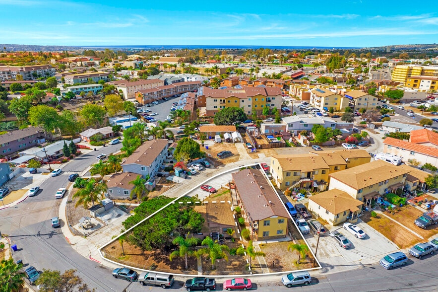 2220 Dunlop St, San Diego, CA for sale - Building Photo - Image 3 of 7