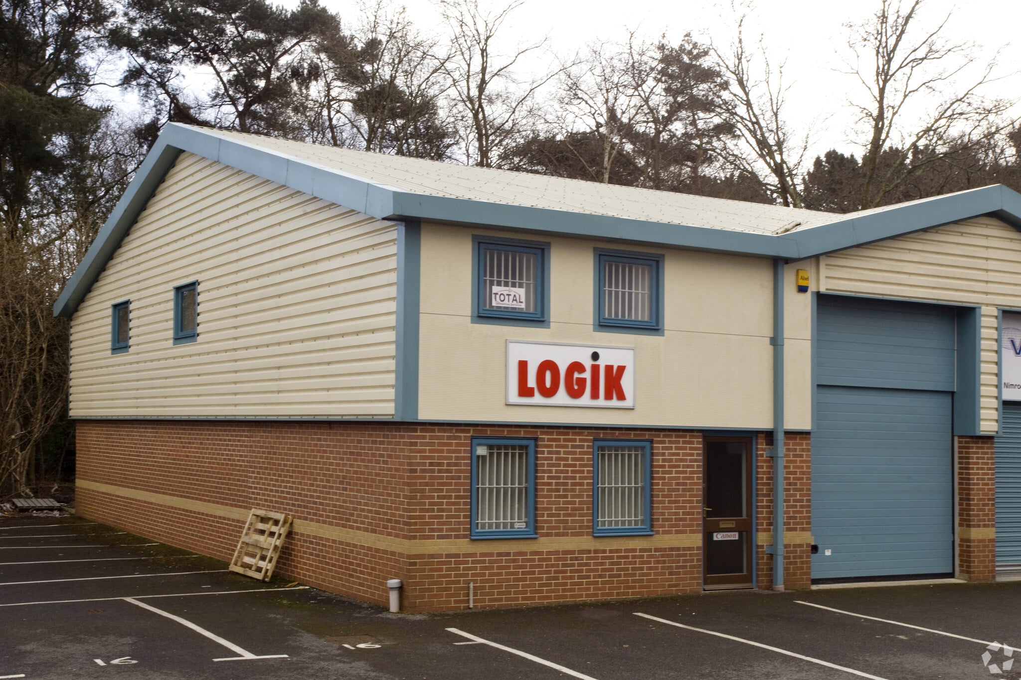 15-16 East Dorset Trade Park, Wimborne for sale Building Photo- Image 1 of 1