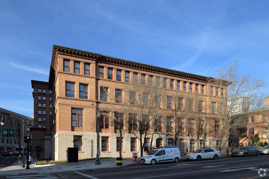 30 Exchange Ter, Providence, RI for sale - Primary Photo - Image 1 of 1