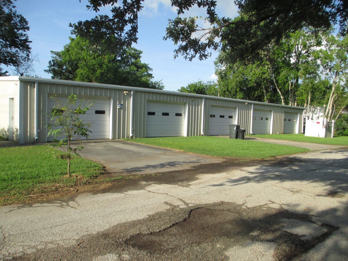 4123 Crosby Cedar Bayou Rd, Baytown, TX 77521 Crosby Cedar Bayou