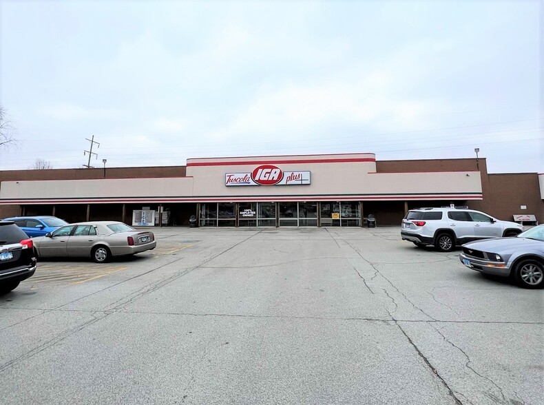 605 E Southline Rd, Tuscola, IL for lease - Building Photo - Image 3 of 5