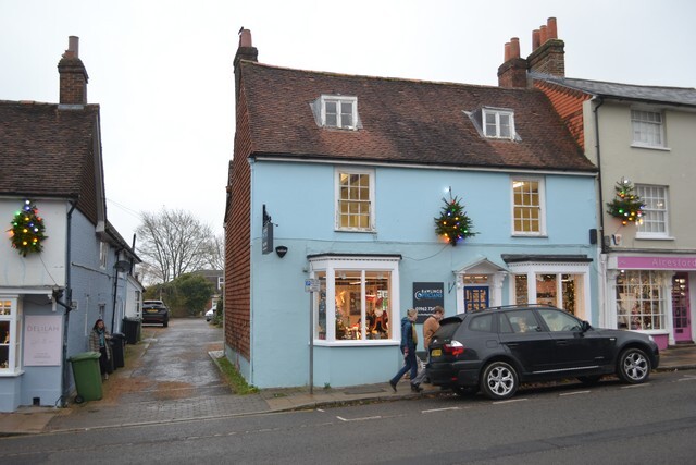 26 West St, Alresford for sale Building Photo- Image 1 of 12