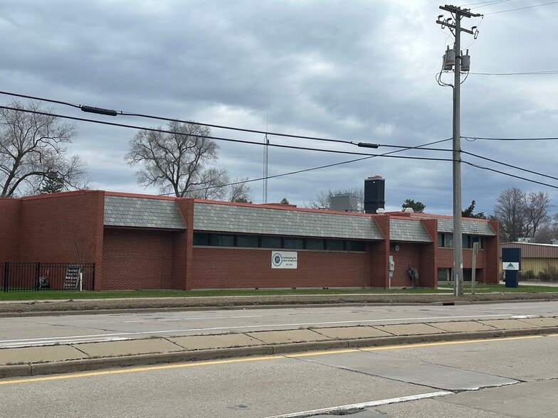 41 Park Ridge Dr, Stevens Point, WI for lease - Building Photo - Image 3 of 13