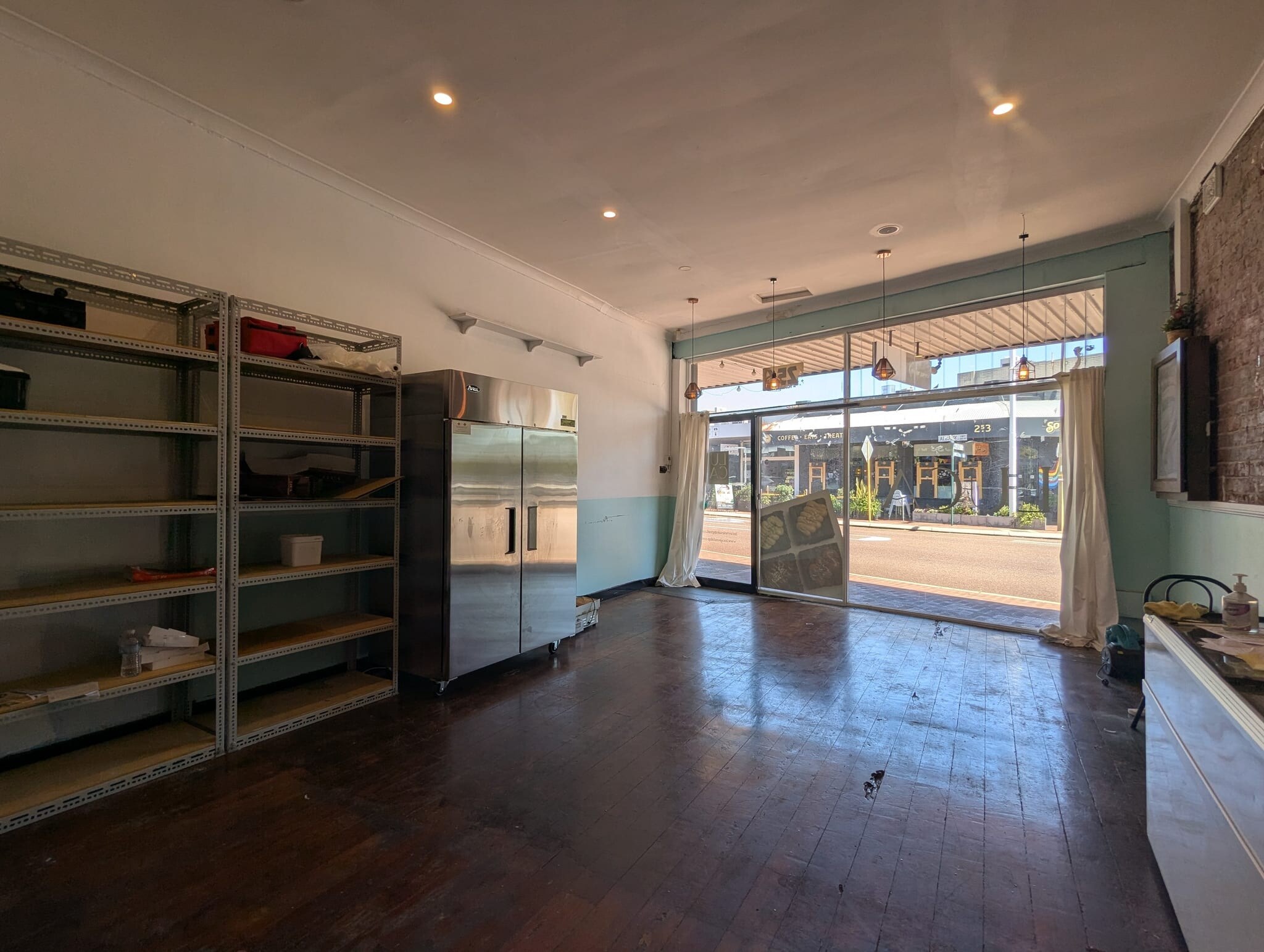 256 Albany Hwy, Victoria Park for lease Interior Photo- Image 1 of 6