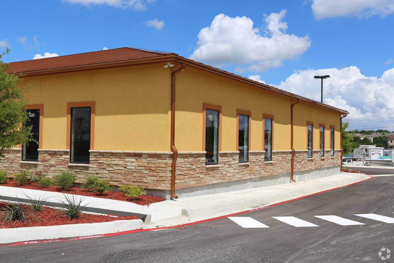 8554 Huebner Rd, San Antonio, TX 78240