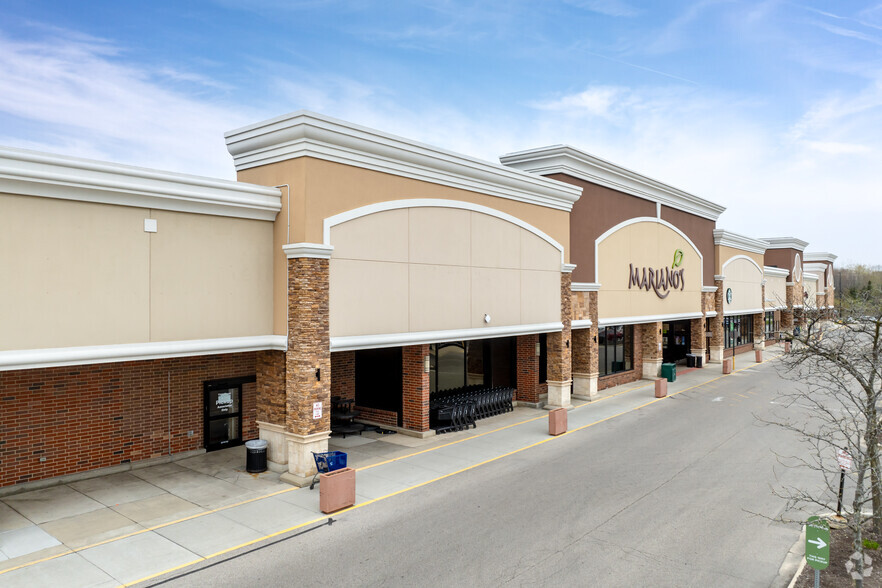 2503-2599 W Golf Rd, Hoffman Estates, IL for lease - Primary Photo - Image 1 of 6