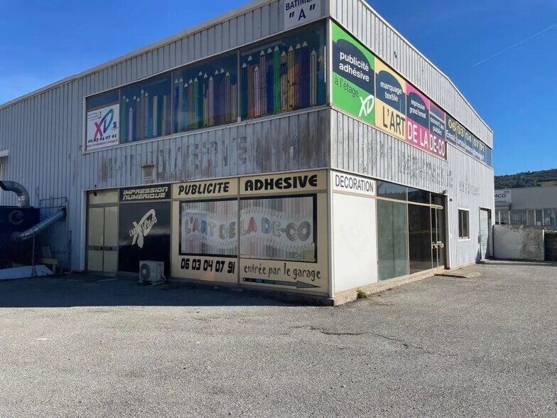 Office in Saint-Jeannet for lease - Building Photo - Image 2 of 16