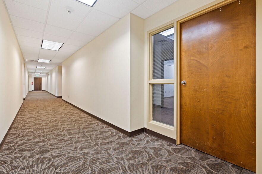 401 W 19th St, Cheyenne, WY for lease - Interior Photo - Image 3 of 25