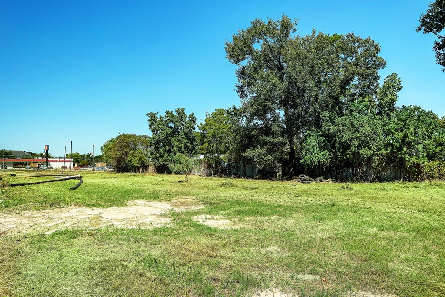 7709 Long Point Rd, Houston, TX for sale - Primary Photo - Image 2 of 8