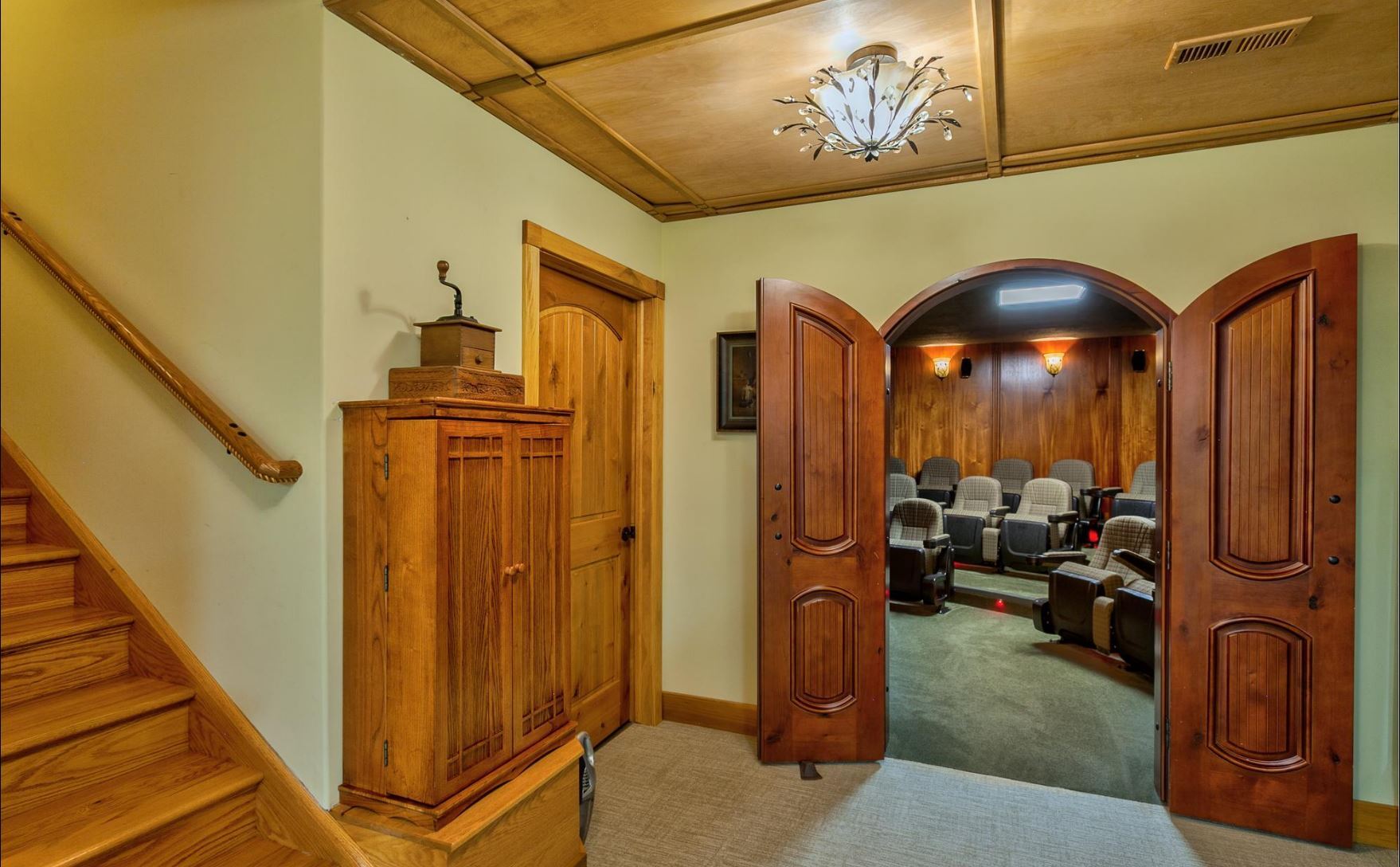 200 Meander Way, Shepherdstown, WV 25443 Specialty for Sale