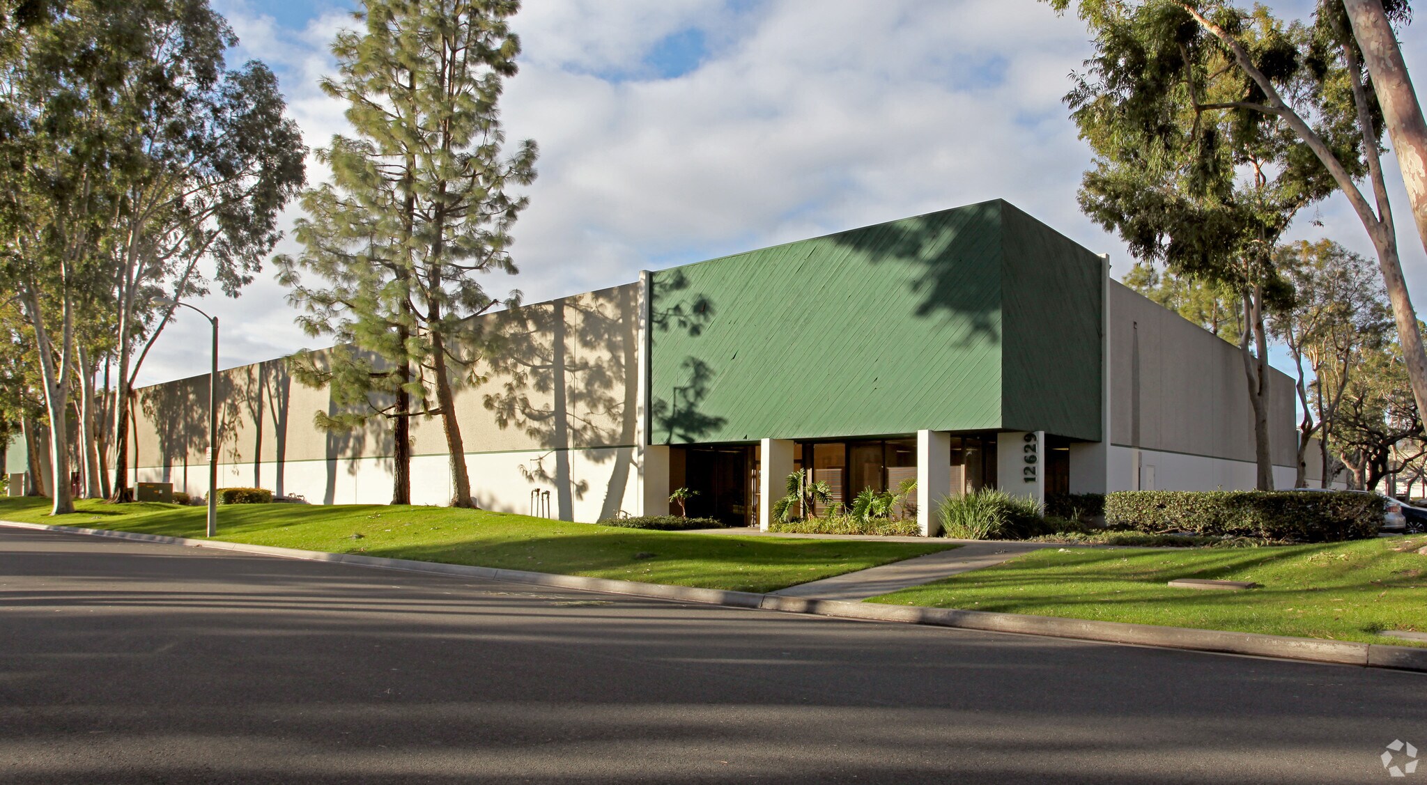 1262712629 Hiddencreek Way, Cerritos, CA 90703 Industrial for Lease