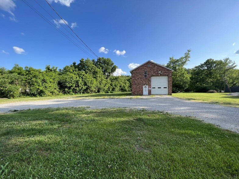 4660 Mary Ingles Highway, Silver Grove, KY for sale - Building Photo - Image 1 of 49