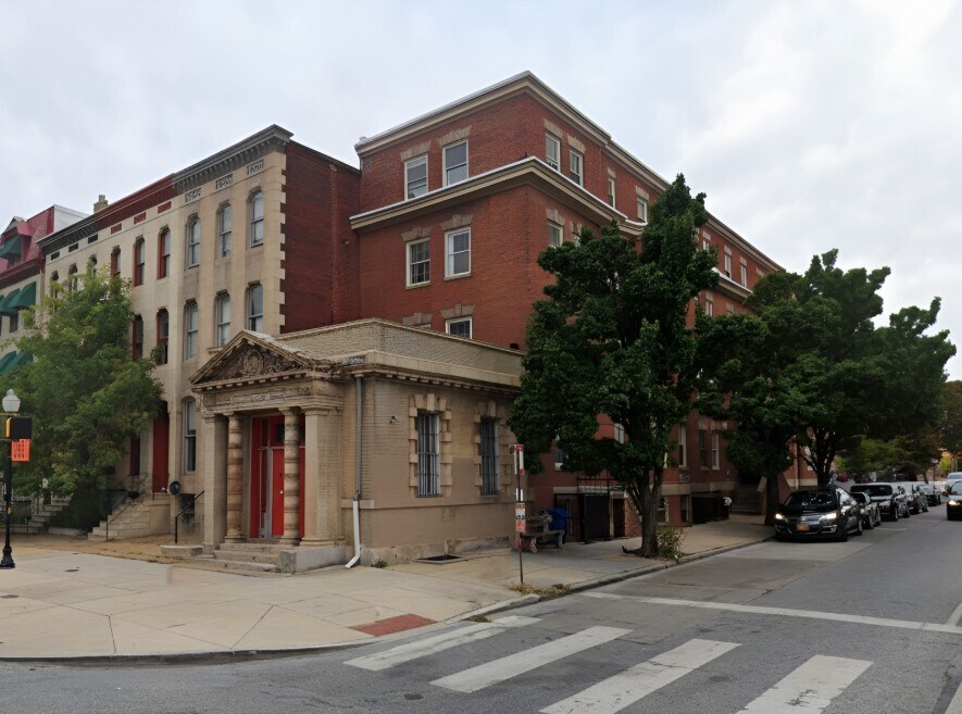 16unit Mixed-use property inCharlesNorth portfolio of 1 properties for sale on LoopNet.com Building Photo- Image 1 of 5