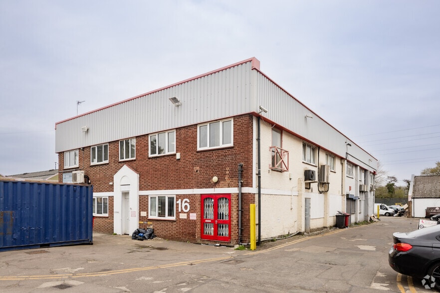 Wexham Rd, Slough for sale - Primary Photo - Image 1 of 1