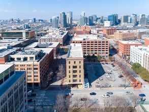 601 Elm St, Dallas, TX - AERIAL  map view - Image1
