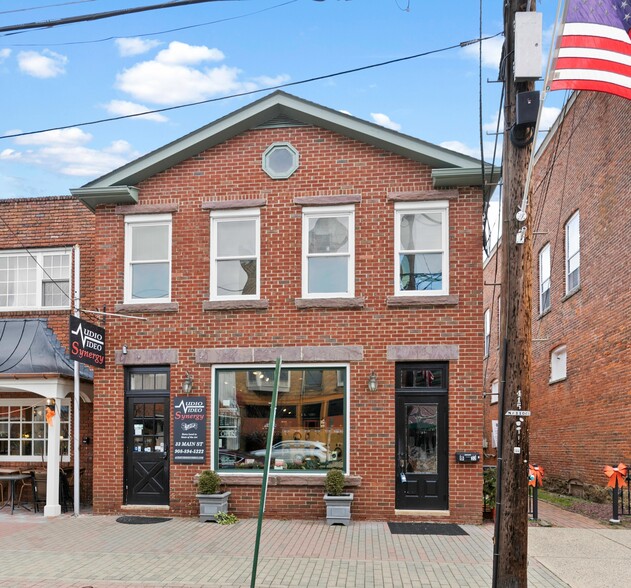 33 Main St, Clinton, NJ for sale - Building Photo - Image 1 of 1